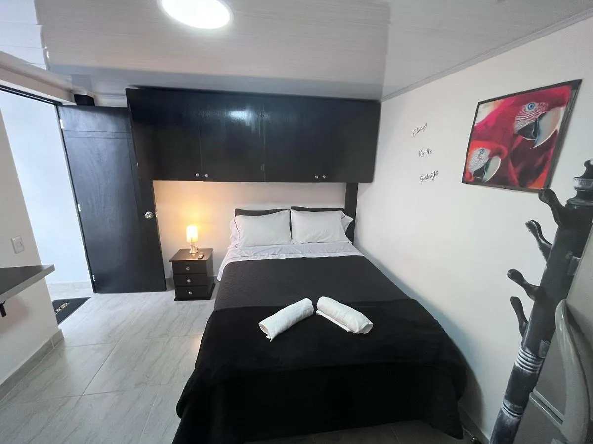 Guest house Edificio Santamarta Medellin Hotel