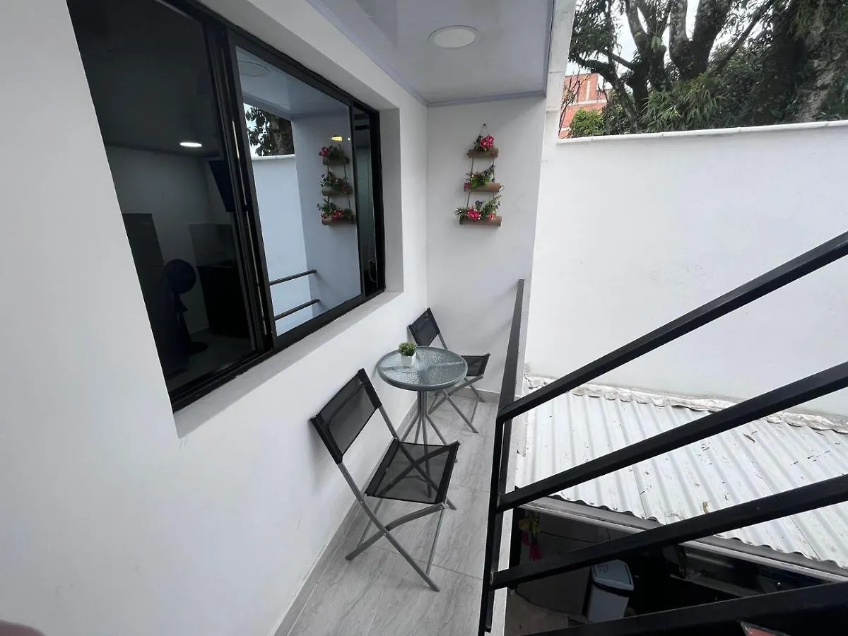 Guest house Edificio Santamarta Medellin Hotel